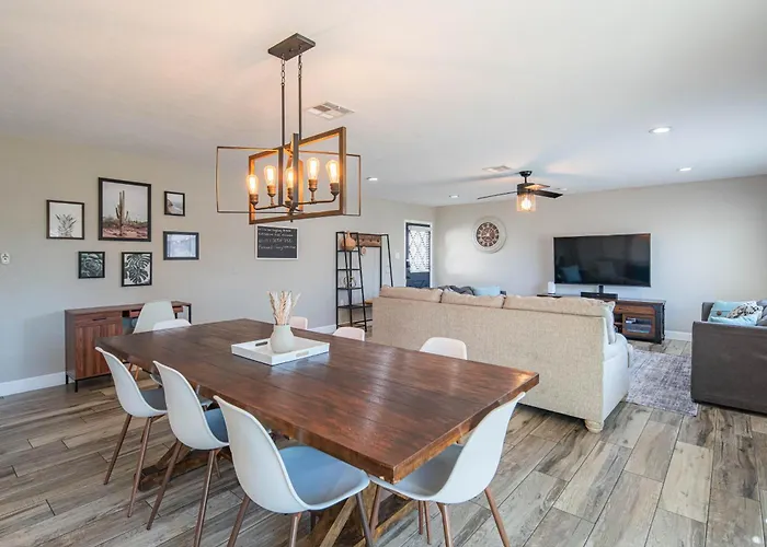 Spacious 4bd With Pool And Putting Near Old Town * Scottsdale