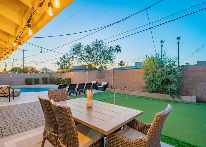 Spacious 4bd With Pool And Putting Near Old Town * Scottsdale